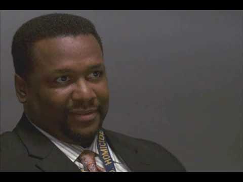 hello Liam I am ur friend Kyle and not the police how’s it going u got any crimes planned bro