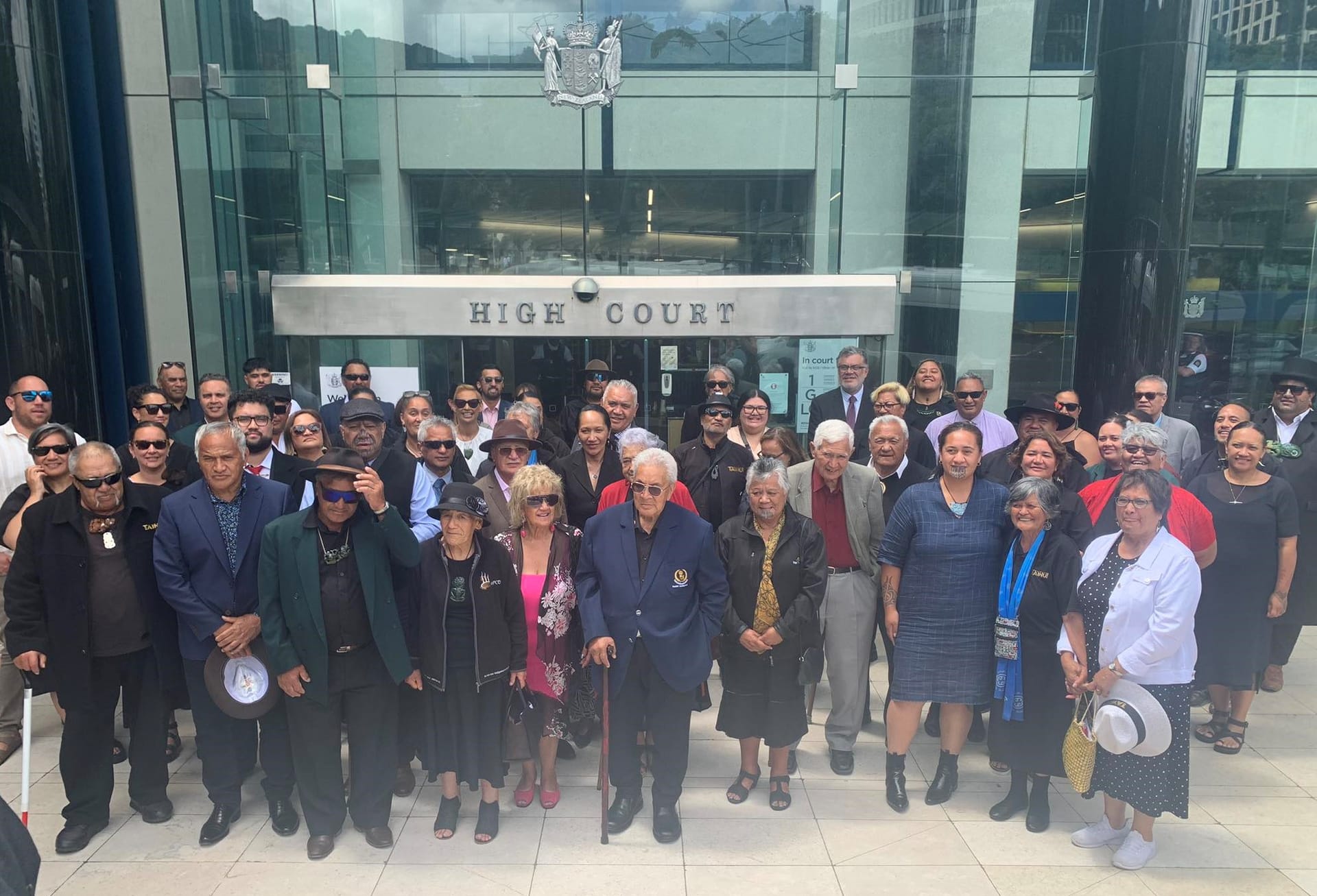 You should live just like me. You should be just like me.